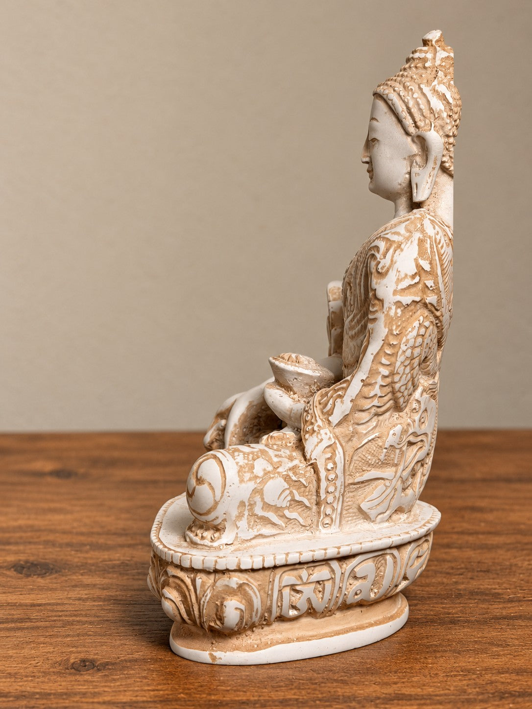 White Medicine Buddha Statue