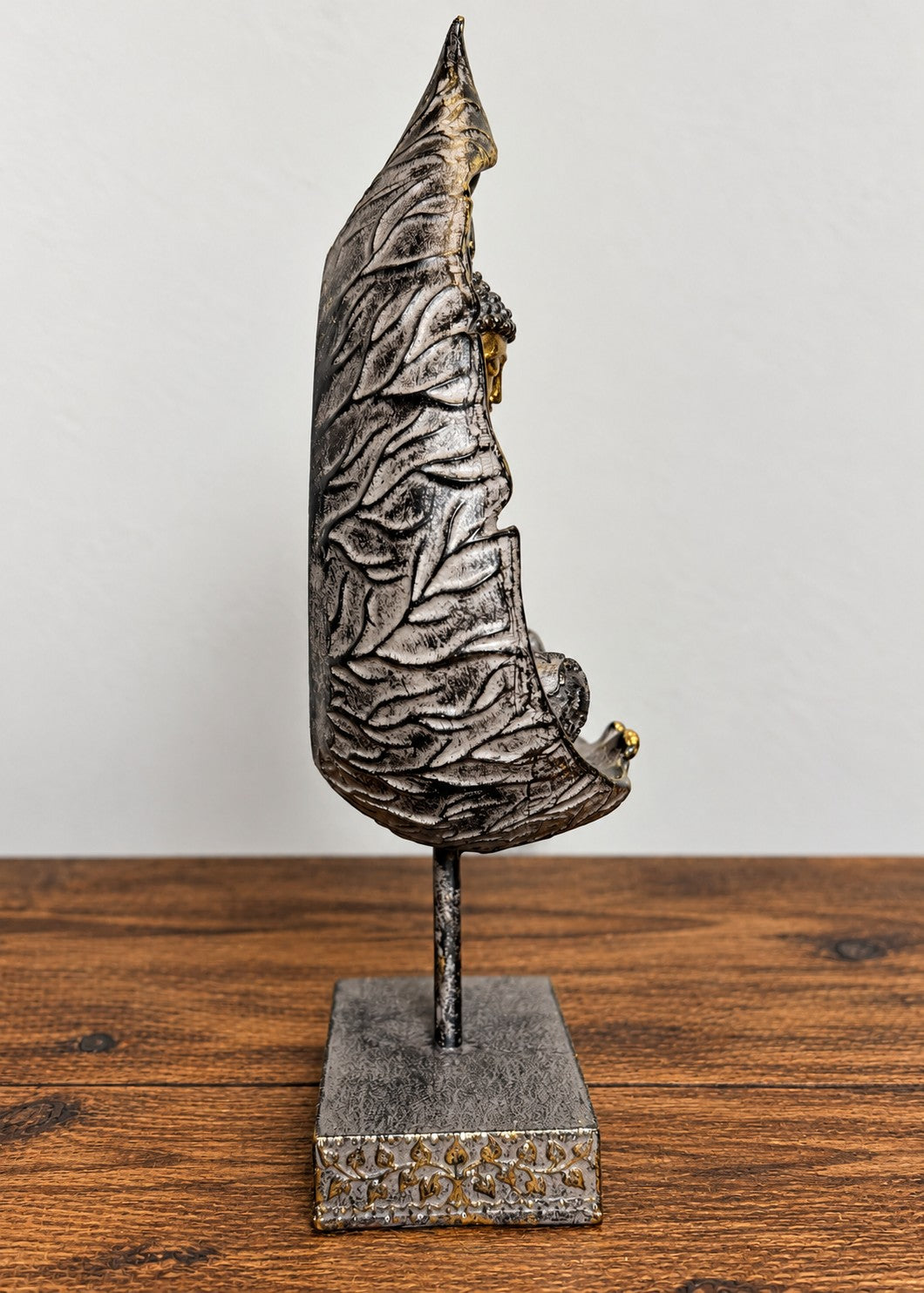 Gold Touching the Earth standing Leaf Buddha Plaque