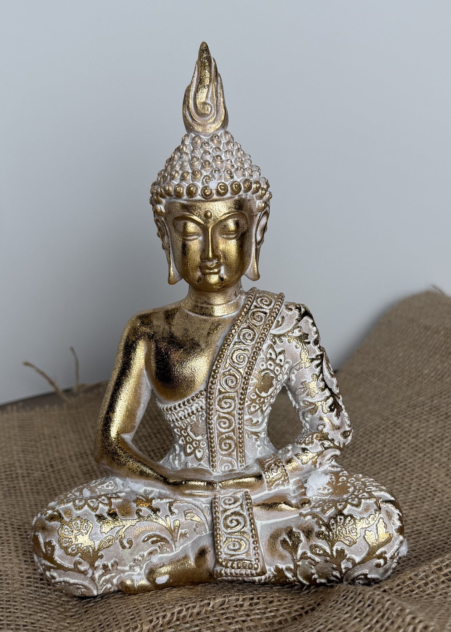 Oceanic Linkways - Buddha Statue Gold Meditation - 5.20"L x 7.5" H