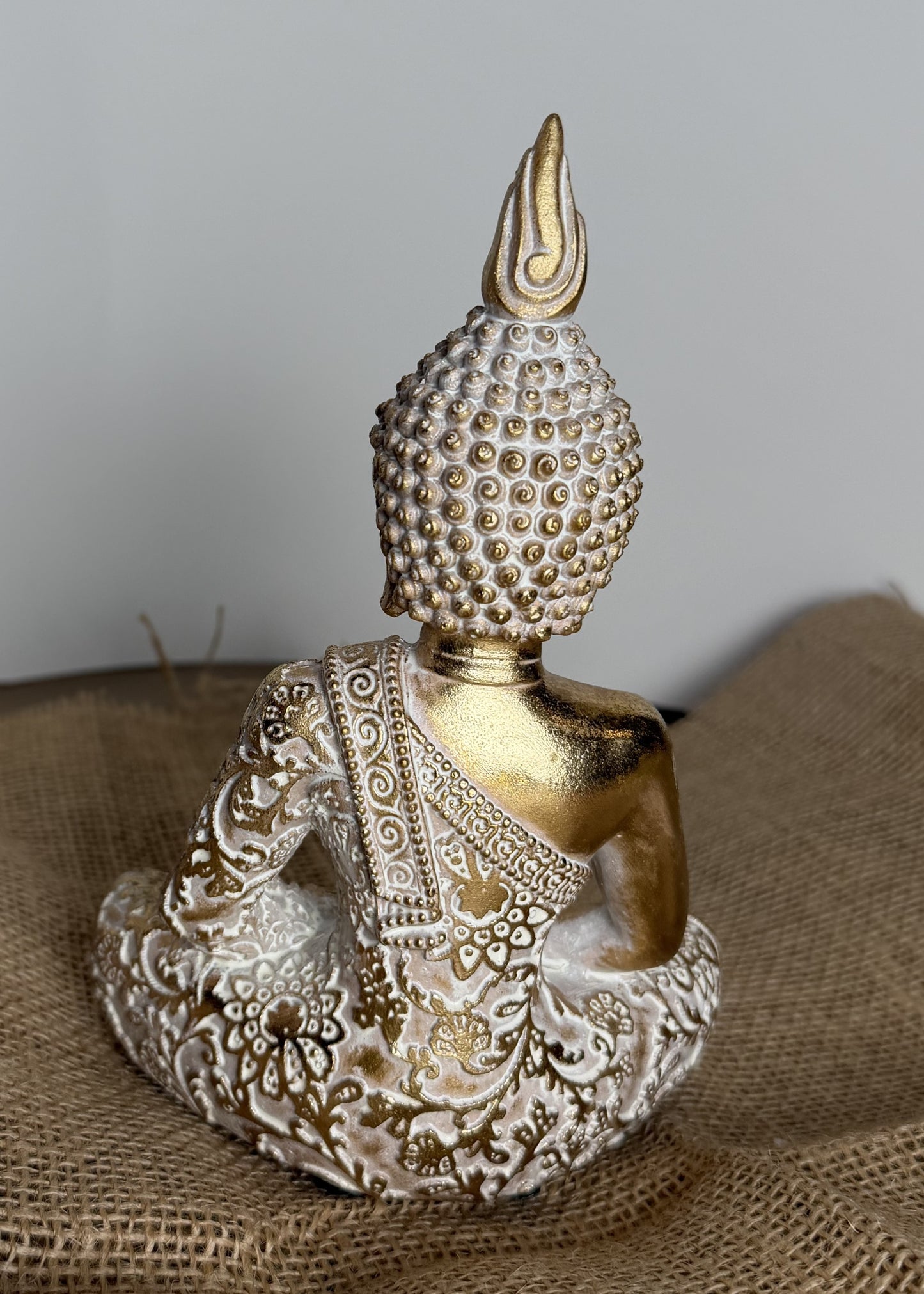 Oceanic Linkways - Buddha Statue Gold Meditation - 5.20"L x 7.5" H